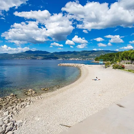 Apartment With A Parking Space Rijeka - 23345 Viskovo
